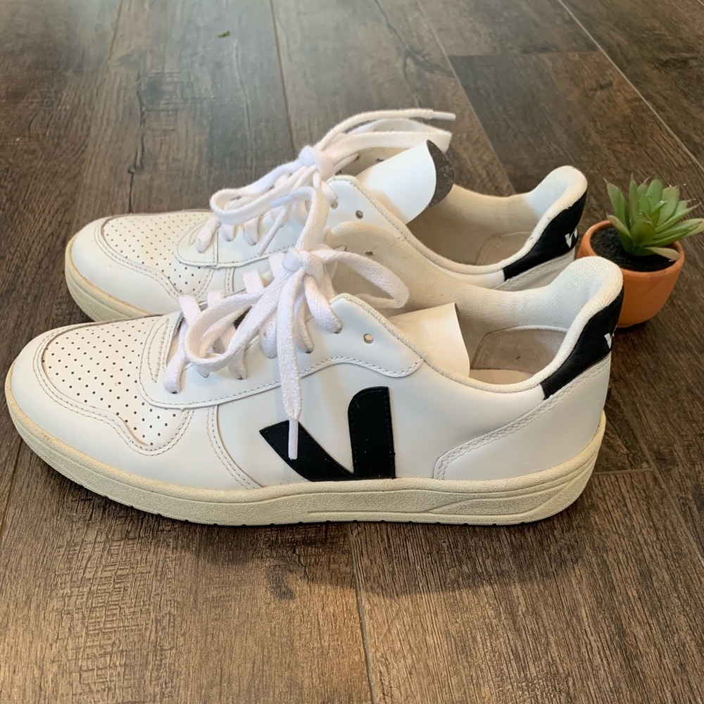 Veja sneakers, size 8.